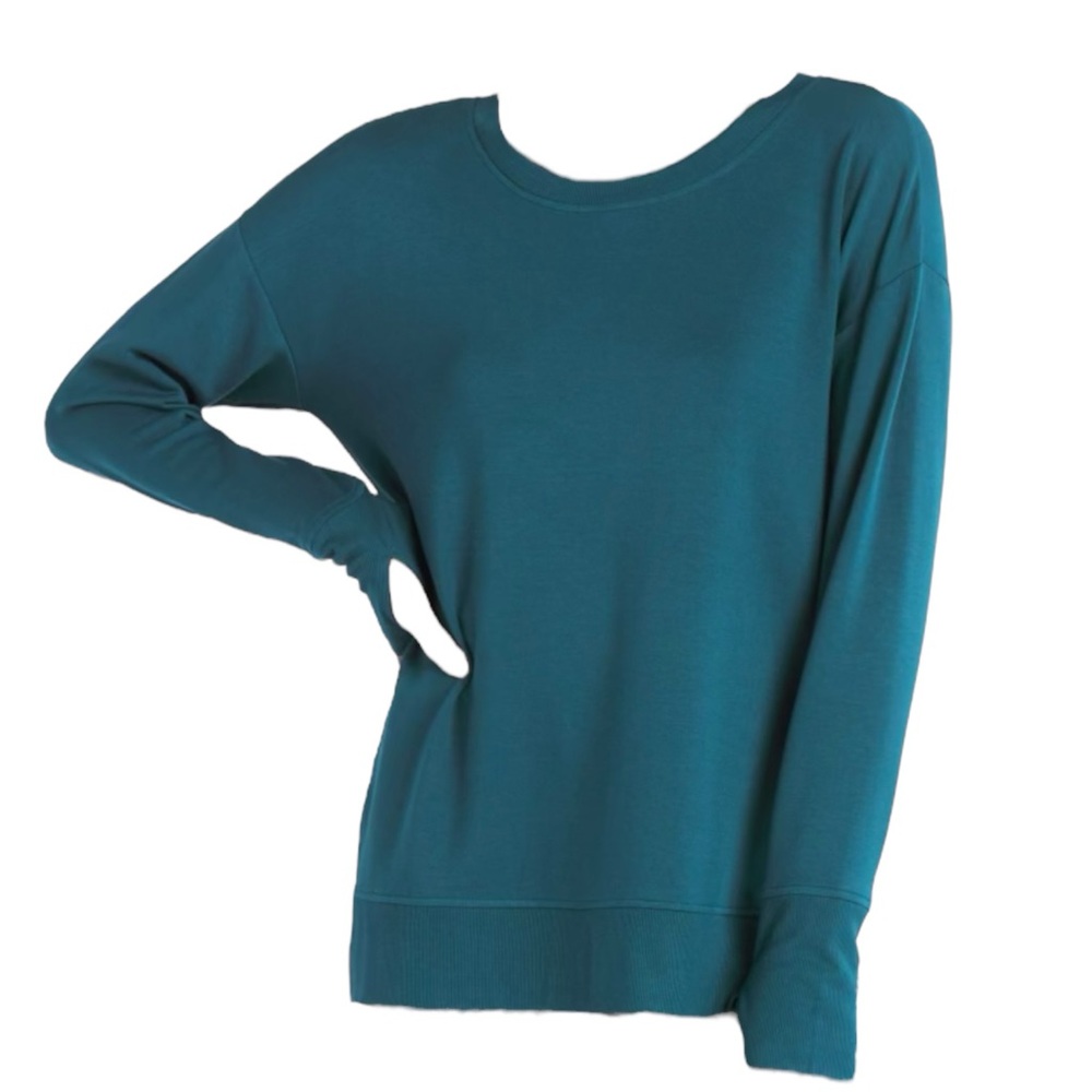 We Wander Women’s Teal Cozy Knit Top Size S - EUC